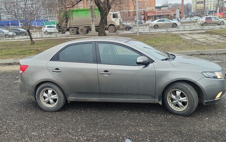 KIA Cerato III, 2009 год, 800 000 рублей, 2 фотография