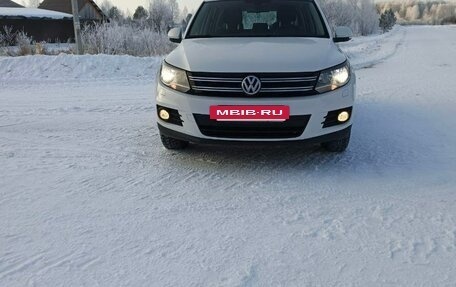 Volkswagen Tiguan I, 2013 год, 1 300 000 рублей, 2 фотография