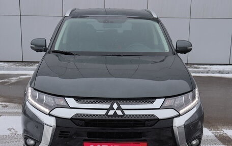 Mitsubishi Outlander III рестайлинг 3, 2019 год, 2 700 000 рублей, 7 фотография