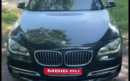 BMW 7 серия, 2012 год, 2 290 000 рублей, 7 фотография