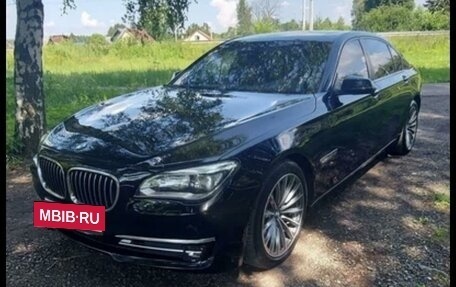 BMW 7 серия, 2012 год, 2 290 000 рублей, 2 фотография