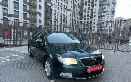 Skoda Superb III рестайлинг, 2011 год, 990 000 рублей, 1 фотография