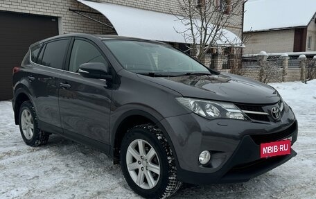 Toyota RAV4, 2012 год, 1 870 000 рублей, 4 фотография