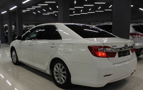 Toyota Camry, 2014 год, 1 490 000 рублей, 4 фотография