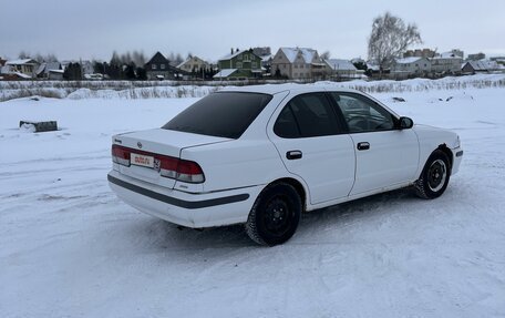 Nissan Sunny B15, 2000 год, 260 000 рублей, 4 фотография