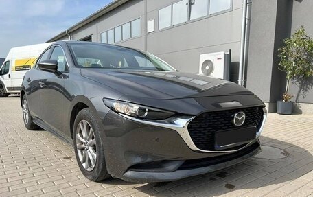 Mazda 3, 2021 год, 1 900 000 рублей, 1 фотография