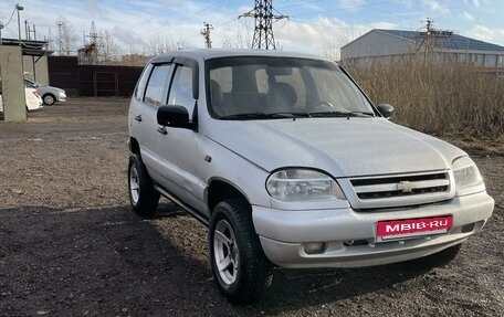 Chevrolet Niva I рестайлинг, 2004 год, 265 000 рублей, 2 фотография