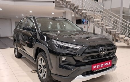 Toyota RAV4, 2024 год, 4 450 000 рублей, 3 фотография