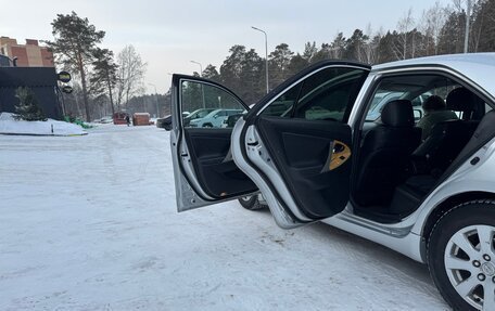 Toyota Camry, 2006 год, 1 230 000 рублей, 3 фотография