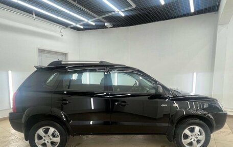 Hyundai Tucson III, 2007 год, 997 000 рублей, 3 фотография