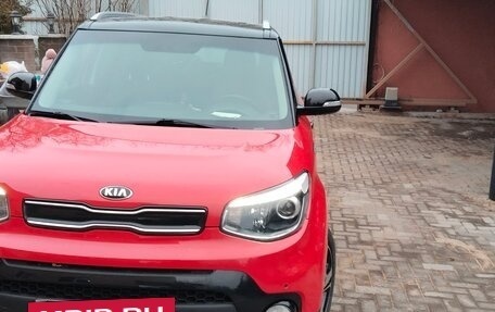 KIA Soul II рестайлинг, 2019 год, 1 750 000 рублей, 3 фотография