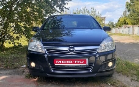 Opel Astra H, 2008 год, 650 000 рублей, 2 фотография