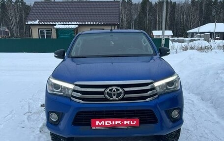 Toyota Hilux VIII, 2016 год, 3 750 000 рублей, 3 фотография