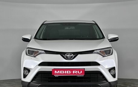 Toyota RAV4, 2018 год, 2 675 000 рублей, 3 фотография