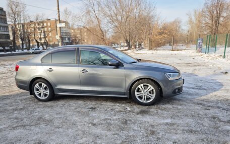 Volkswagen Jetta VI, 2013 год, 1 400 000 рублей, 6 фотография