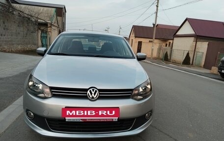 Volkswagen Polo VI (EU Market), 2011 год, 700 000 рублей, 3 фотография