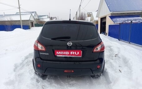 Nissan Qashqai, 2011 год, 1 200 000 рублей, 2 фотография