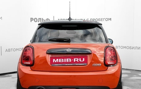 MINI Hatch, 2018 год, 2 230 000 рублей, 6 фотография