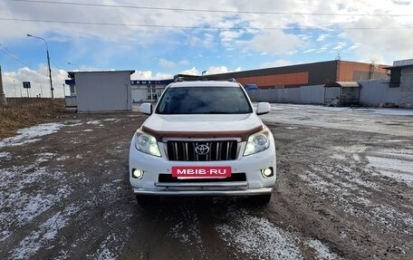 Toyota Land Cruiser Prado 150 рестайлинг 2, 2010 год, 2 900 000 рублей, 4 фотография