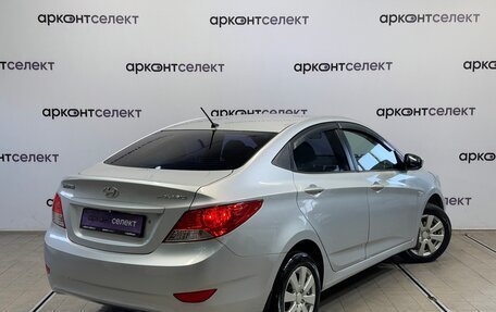 Hyundai Solaris II рестайлинг, 2011 год, 780 000 рублей, 4 фотография