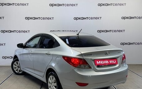 Hyundai Solaris II рестайлинг, 2011 год, 780 000 рублей, 3 фотография