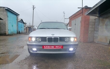 BMW 5 серия, 1991 год, 490 000 рублей, 2 фотография