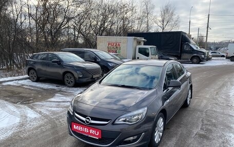 Opel Astra J, 2013 год, 950 000 рублей, 5 фотография