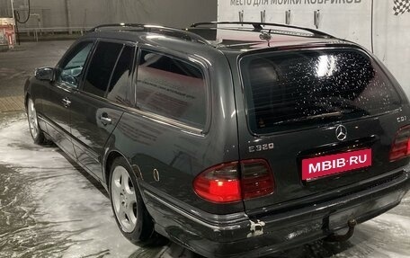 Mercedes-Benz E-Класс, 2002 год, 500 000 рублей, 3 фотография