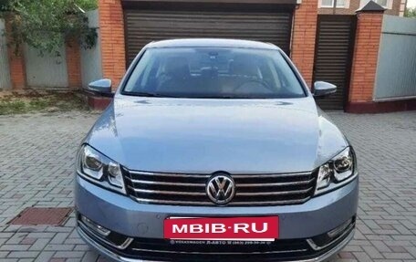 Volkswagen Passat B7, 2011 год, 1 800 000 рублей, 3 фотография