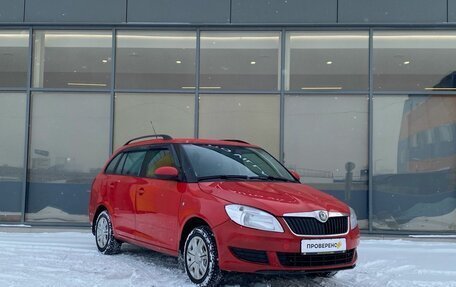 Skoda Fabia II, 2011 год, 549 000 рублей, 2 фотография