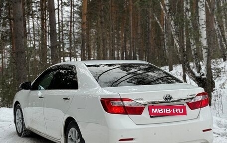 Toyota Camry, 2012 год, 1 800 000 рублей, 5 фотография