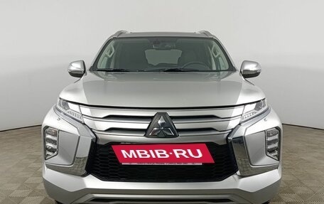 Mitsubishi Pajero Sport III рестайлинг, 2022 год, 5 420 000 рублей, 2 фотография