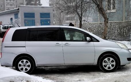 Toyota ISis I, 2010 год, 1 450 000 рублей, 3 фотография