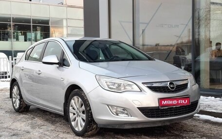 Opel Astra J, 2011 год, 936 000 рублей, 3 фотография