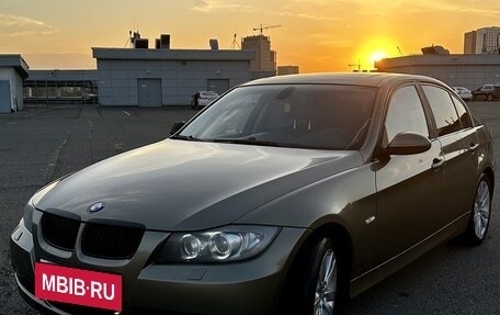 BMW 3 серия, 2006 год, 1 050 000 рублей, 2 фотография