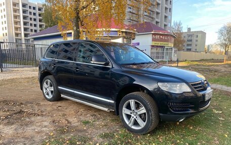 Volkswagen Touareg III, 2007 год, 930 000 рублей, 2 фотография