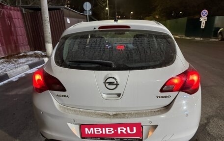 Opel Astra J, 2012 год, 600 000 рублей, 2 фотография