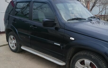 Chevrolet Niva I рестайлинг, 2011 год, 600 000 рублей, 2 фотография