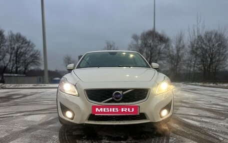 Volvo C30 I рестайлинг, 2010 год, 900 000 рублей, 3 фотография