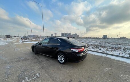 Toyota Camry, 2018 год, 2 550 000 рублей, 3 фотография