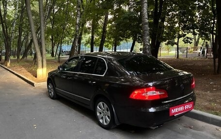 Skoda Superb III рестайлинг, 2012 год, 1 190 000 рублей, 2 фотография