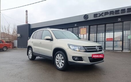 Volkswagen Tiguan I, 2012 год, 950 000 рублей, 2 фотография