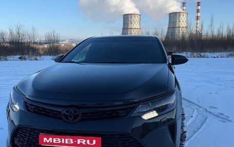 Toyota Camry, 2016 год, 2 200 000 рублей, 4 фотография