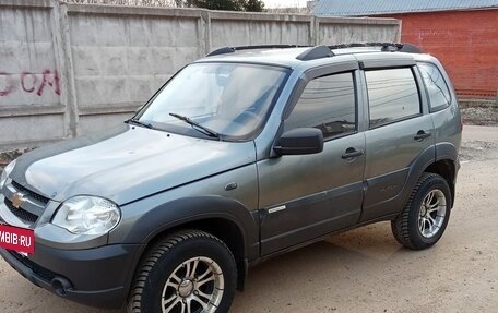 Chevrolet Niva I рестайлинг, 2012 год, 480 000 рублей, 5 фотография