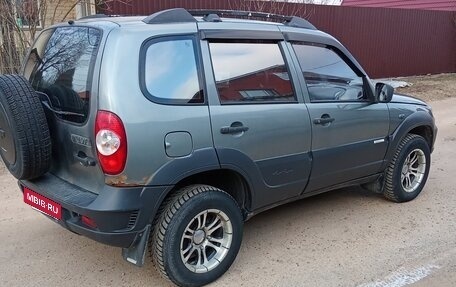 Chevrolet Niva I рестайлинг, 2012 год, 480 000 рублей, 4 фотография