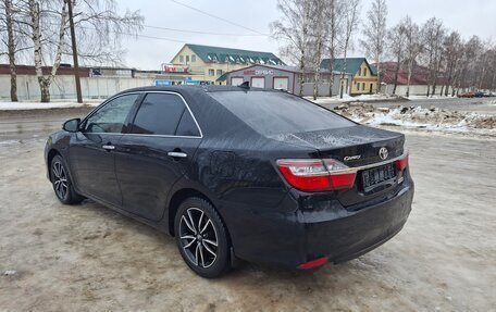 Toyota Camry, 2017 год, 2 780 000 рублей, 10 фотография