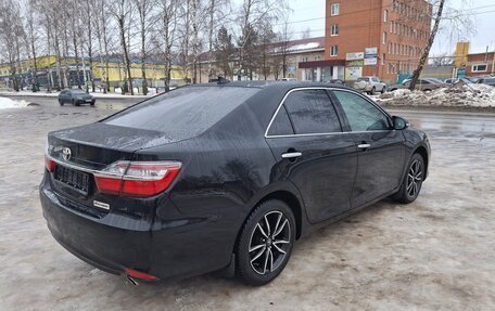 Toyota Camry, 2017 год, 2 780 000 рублей, 13 фотография