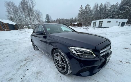 Mercedes-Benz C-Класс, 2019 год, 3 250 000 рублей, 4 фотография