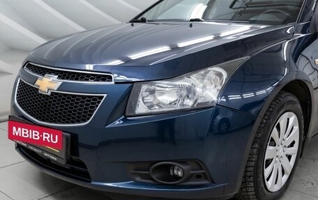 Chevrolet Cruze II, 2010 год, 738 000 рублей, 10 фотография