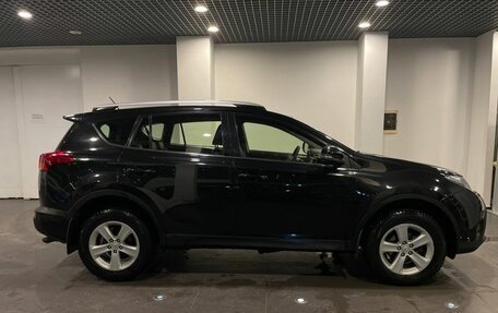 Toyota RAV4, 2014 год, 2 100 000 рублей, 2 фотография